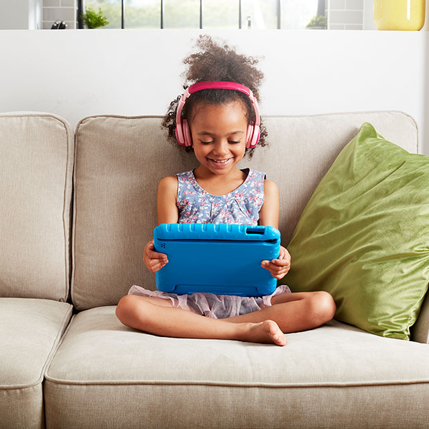 Goji kids headphones